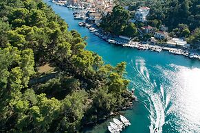 Lefkas Apt in Gaios With 1 Bedrooms and 1 Bathrooms