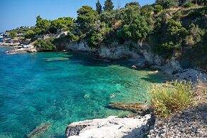 Lefkas Apt in Gaios With 1 Bedrooms and 1 Bathrooms