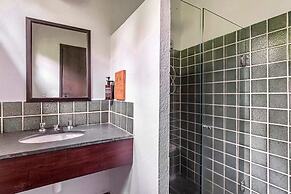 Garden Hotel Boutique