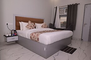 Aastha Guest House