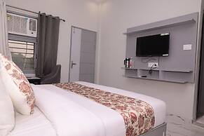 Aastha Guest House