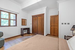 Adjacent to Aphrodite Premium Apartments I