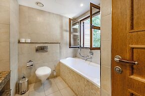 Adjacent to Aphrodite Premium Apartments I