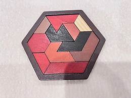 Stylish Midtown Home w Rooftop Views by Silverx