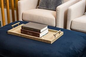 Serene Retreat Amazing Views Hottub Sauna Xbox