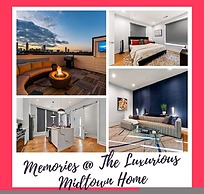 Luxurious Midtown Home Rooftop Views by Silverx