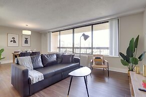 Crystal City Modern Apt w Gym