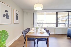 Crystal City Modern Apt w Gym