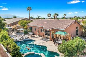 4BR-Retro Game Room-Theater-Pool & Spa