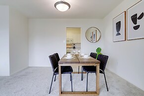 Apartment in the Heart of Crystal City