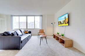 Apartment in the Heart of Crystal City