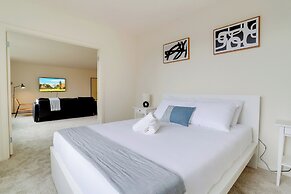 Apartment in the Heart of Crystal City