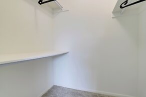 Apartment in the Heart of Crystal City