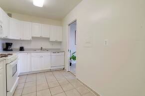 Apartment in the Heart of Crystal City