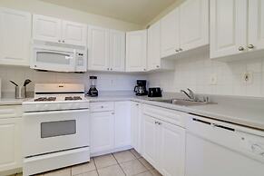 Apartment in the Heart of Crystal City