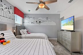 Home 9 Bed Pool Best Location Storey Lake