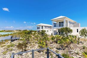 Tropical Waterfront Cooper Jack Villas