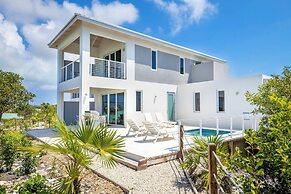 Tropical Waterfront Cooper Jack Villas