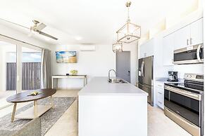 Tropical Waterfront Cooper Jack Villas