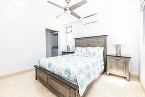 Tropical Waterfront Cooper Jack Villas