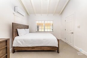 Bright & Roomie Bottle Creek Apts