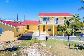 Bright & Roomie Bottle Creek Apts