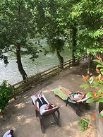 Casa Escondida Aveiga