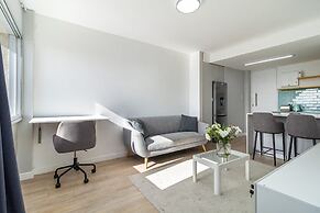 1 Bedroom Apartment - Seapoint