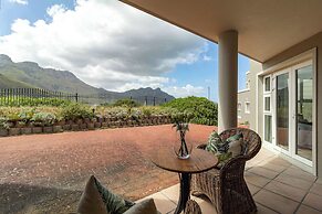 Beachfront Villa Sea Breeze ,hout Bay