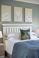 Beachfront Villa Sea Breeze ,hout Bay