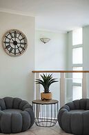 Beachfront Villa Sea Breeze ,hout Bay