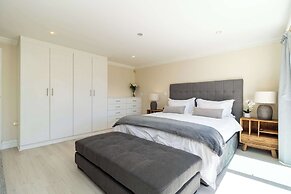 Beachfront Villa, Beach Club, Houtbay, Cape Town, South Africa