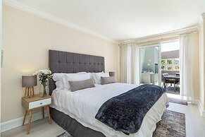 Beachfront Villa, Beach Club, Houtbay, Cape Town, South Africa