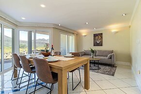 Beachfront Villa, Beach Club, Houtbay, Cape Town, South Africa