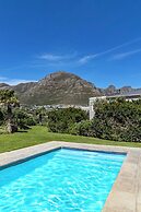 Beachfront Villa, Beach Club, Houtbay, Cape Town, South Africa