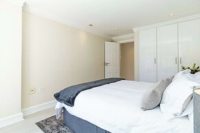 Beachfront Villa, Beach Club, Houtbay, Cape Town, South Africa