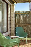 Charming Garden Cottage, Campsbay, Cape Town