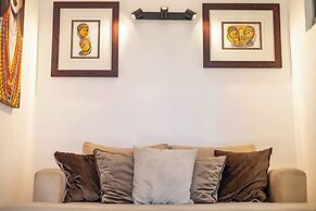 Charming Garden Cottage, Campsbay, Cape Town