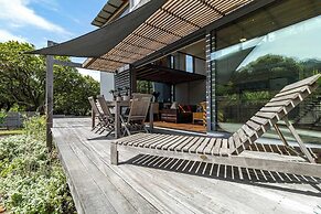 Luxury Eco Haven With Garden Cottage - Hout Bay