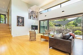 Luxury Eco Haven With Garden Cottage - Hout Bay