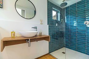 Luxury Eco Haven With Garden Cottage - Hout Bay