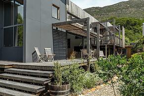 Luxury Eco Haven With Garden Cottage - Hout Bay