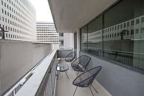 DC Airport Metroline Apartments