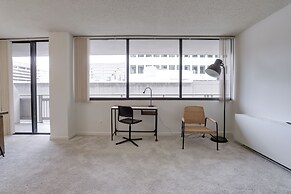 DC Airport Metroline Apartments