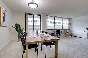 DC Airport Metroline Apartments