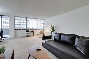 DC Airport Metroline Apartments