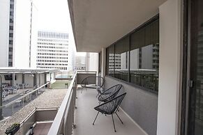 DC Airport Metroline Apartments