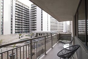 DC Airport Metroline Apartments