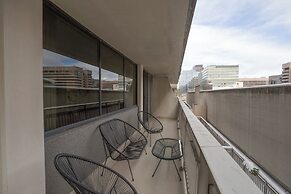 DC Airport Metroline Apartments