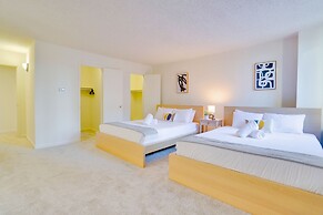 DC Airport Metroline Apartments